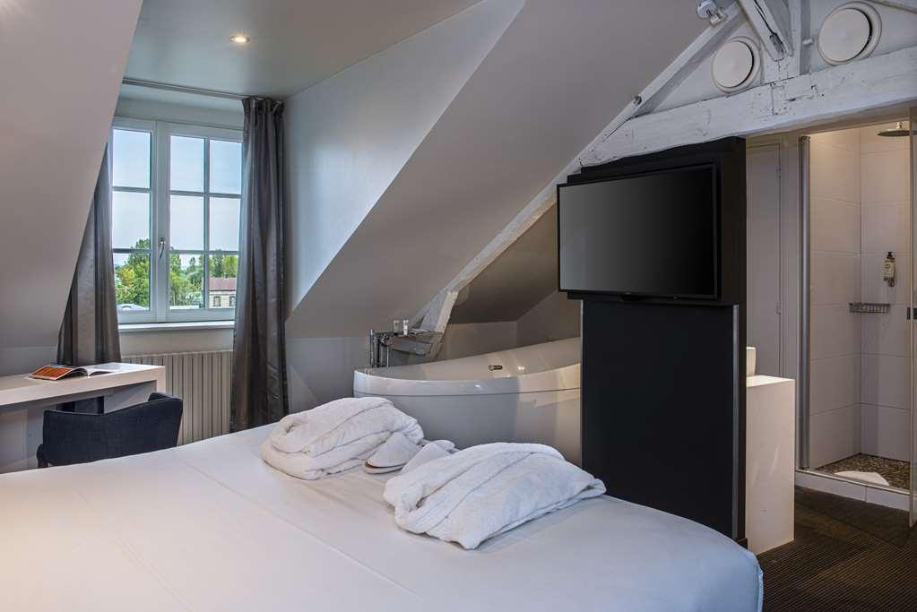 Best Western Le Cheval Blanc -Vue Sur Le Port-Plein Centre Ville Honfleur Szoba fotó